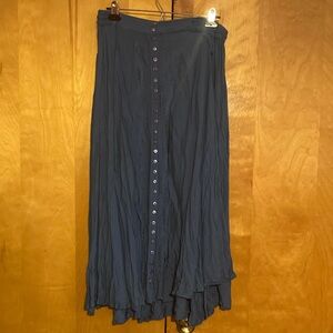 The Pyramid Collection Large Blue Button-Front Maxi Skirt